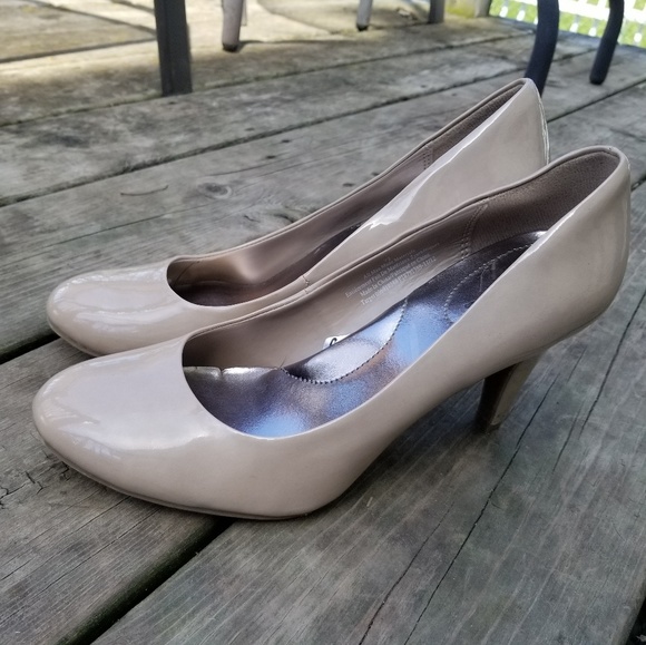 Merona Shoes - Nude Heels